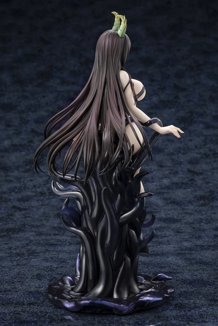 KADOKAWA The Elder Sister-Like One Chiyo 1/7 Scale Figure 8 KADOKAWA The Elder Sister-Like One Chiyo 1/7 Scale Figure - Image 6