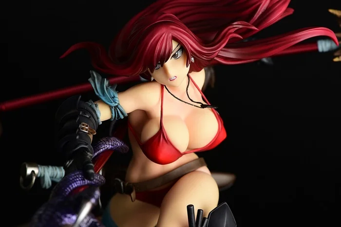 Fairy Tail Erza Scarlet: The Knight Ver. Another Color Black Armor 1/6 Scale Figure (Re-run) 7 Fairy Tail Erza Scarlet: The Knight Ver. Another Color Black Armor 1/6 Scale Figure (Re-run) - Image 5